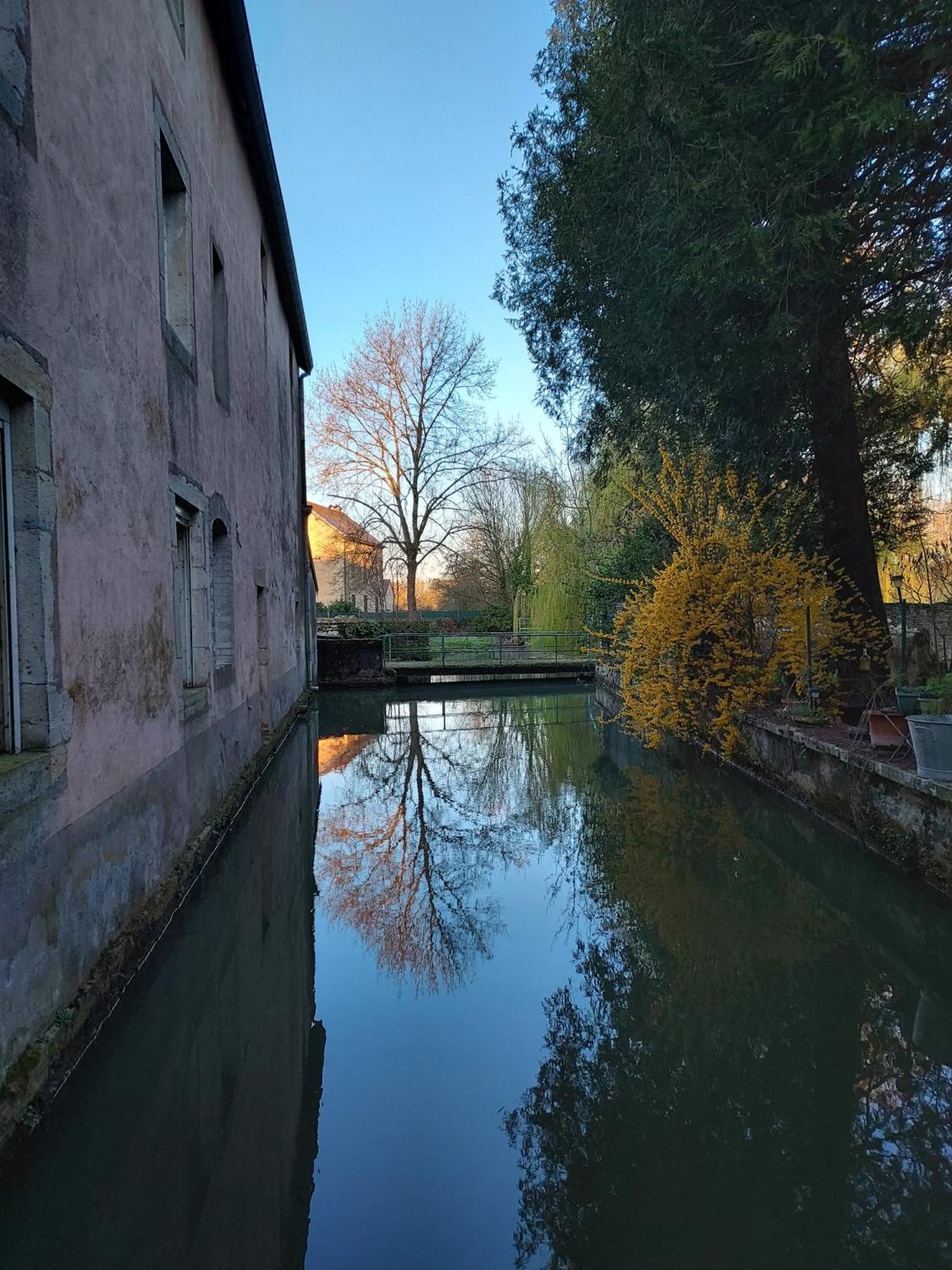 Chambre Independante Dans Le Moulin Pouilly-sur-Vingeanne Exterior foto