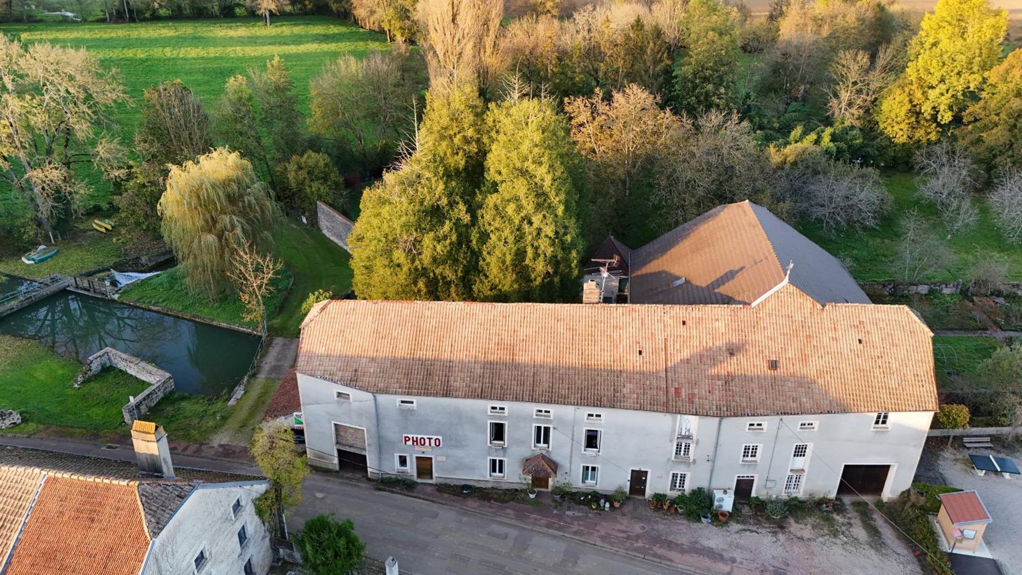 Chambre Independante Dans Le Moulin Pouilly-sur-Vingeanne Exterior foto